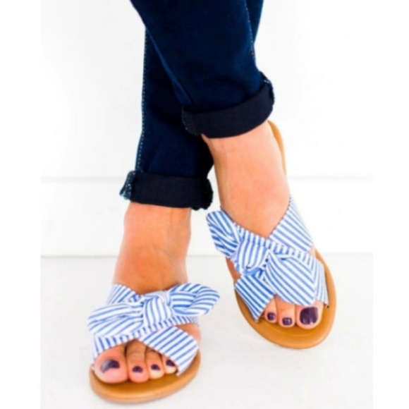 Shoes - LAST PAIR⭐CUTE SIDE BOW SLIP-ON SANDAL'S
